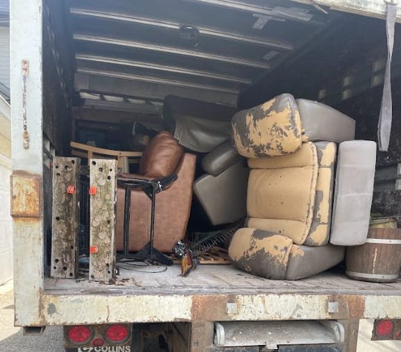 Furniture Removal in Vancouver