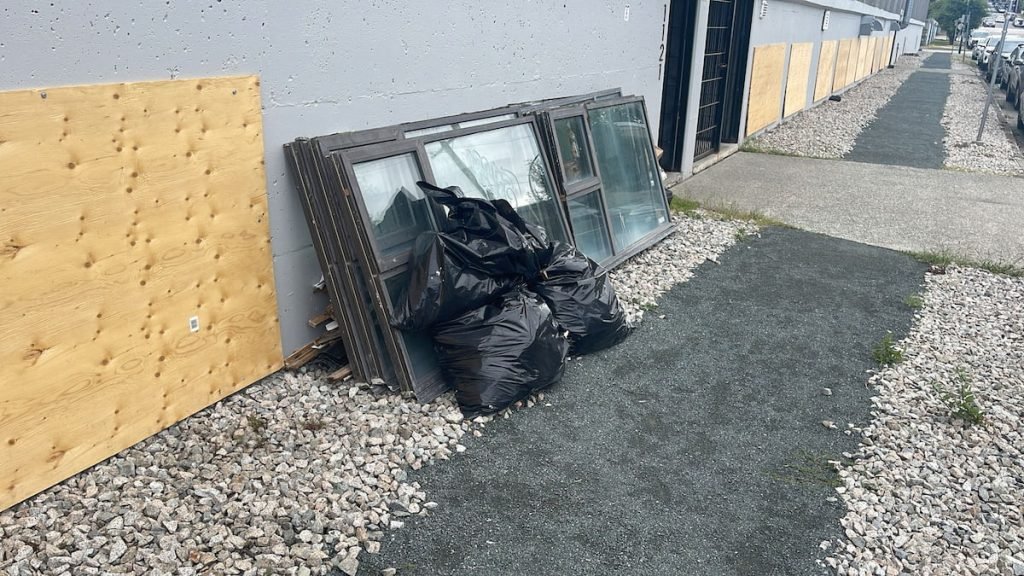 Construction Debris Removal Vancouver: door removal