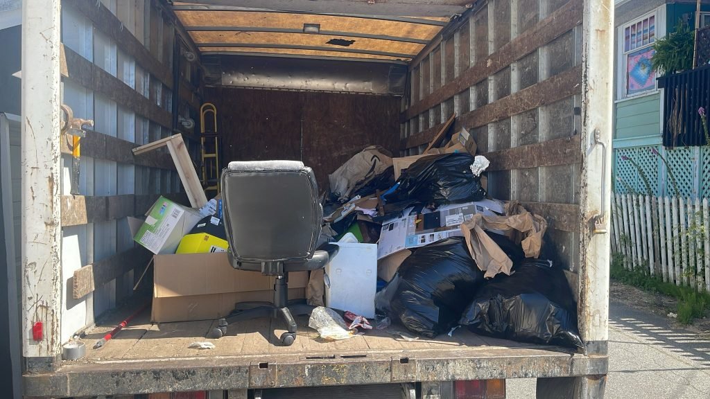 household removal in north Vancouver