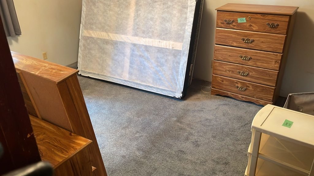 how to remove a mattress in Vancouver
