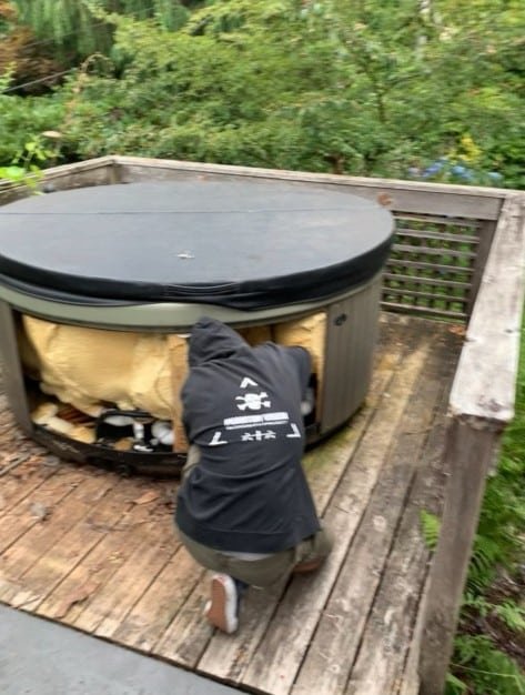 hot tub removal in Vancouver