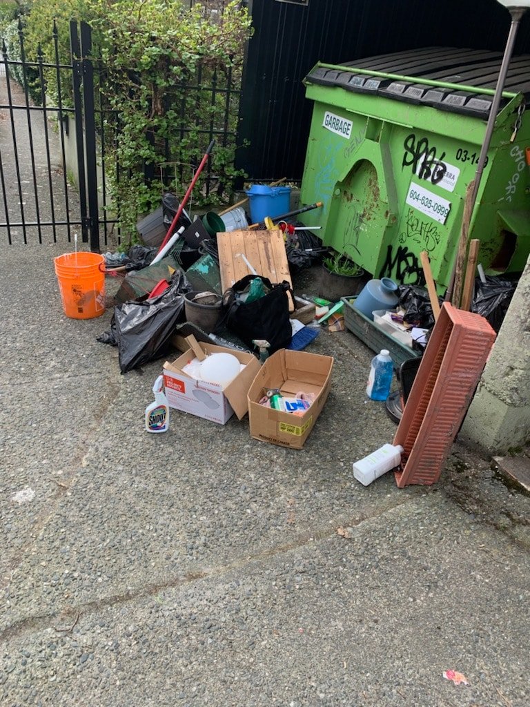 household junk removal in north Vancouver before