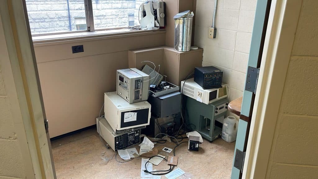 e waste removal